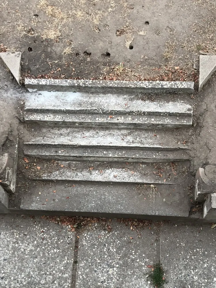 Professional lawn mowing service in Santa Cruz, CA by Chavez Landscape Inc.