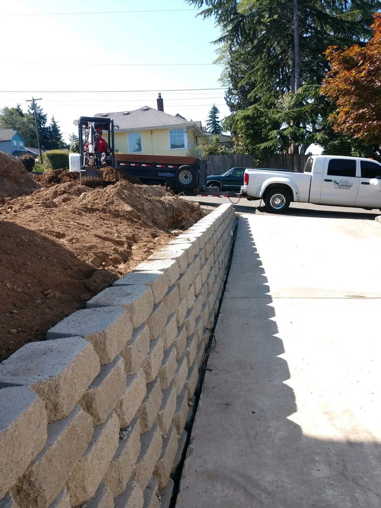 Expert garden landscaping in Mount Vernon, WA - Chavez Landscape