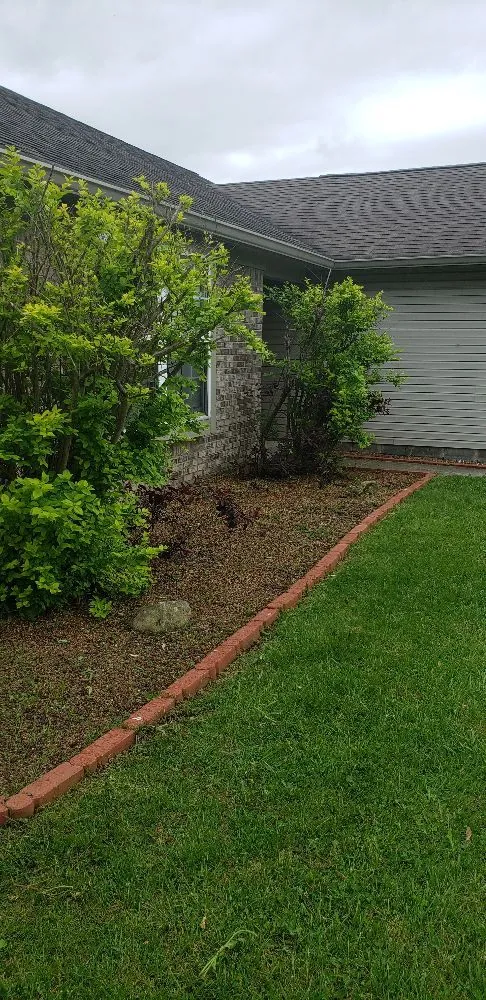 Affordable outdoor landscaping experts serving Franklin, IN - Chavez Landscaping