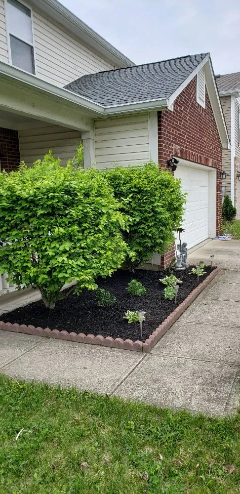 Trusted landscaping services experts serving Franklin, IN - Chavez Landscaping