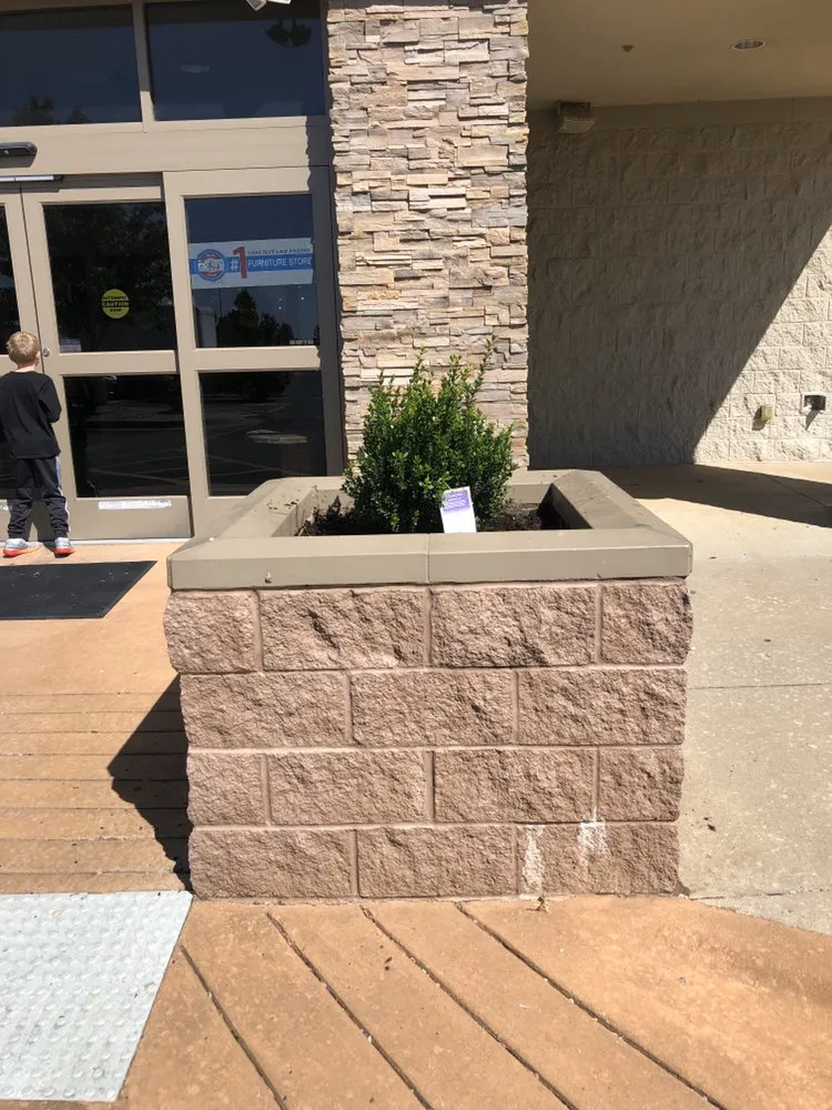 Trusted garden landscaping in Rogers, AR by Chavez landscaping