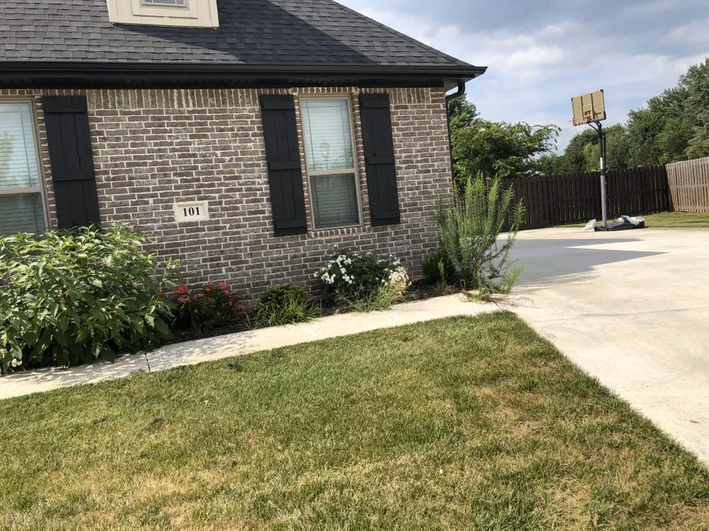 Expert landscape installation in Rogers, AR - Chavez landscaping