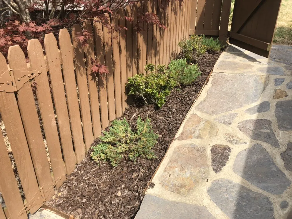 Professional landscape installation experts serving Rogers, AR - Chavez landscaping