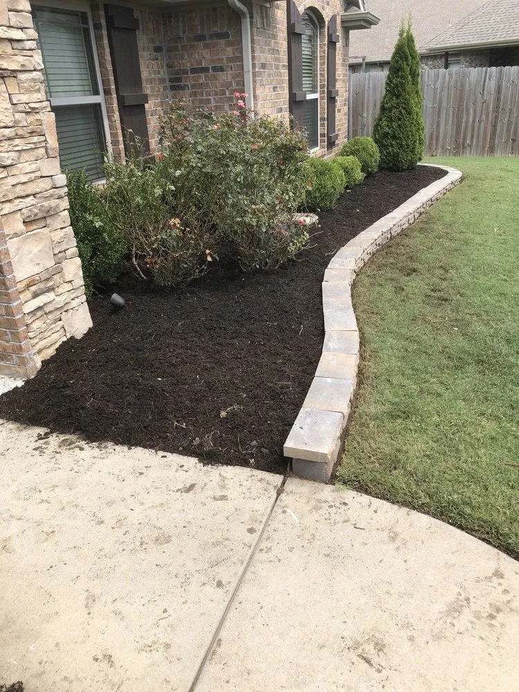 Local landscaping services experts serving Rogers, AR - Chavez landscaping