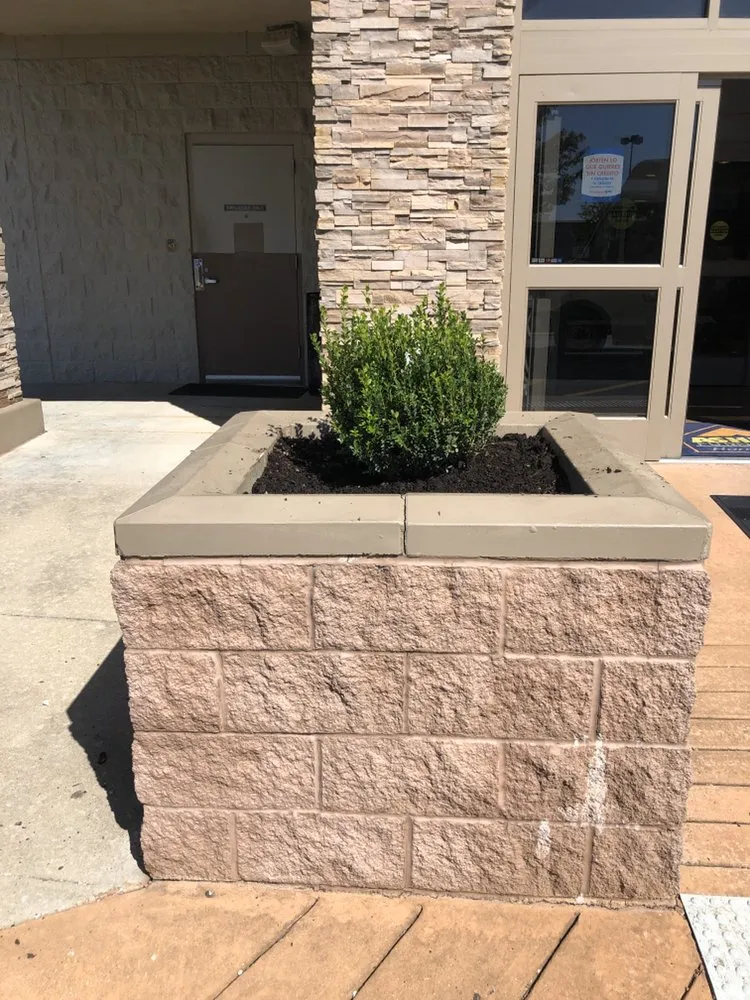 Trusted landscaping services in Rogers, AR - Chavez landscaping