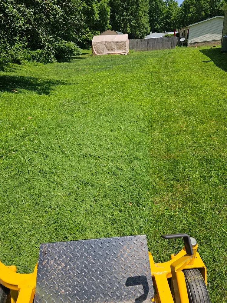 Local garden landscaping for beautiful yards in Franklin, NC by Chavez Landscaping Services