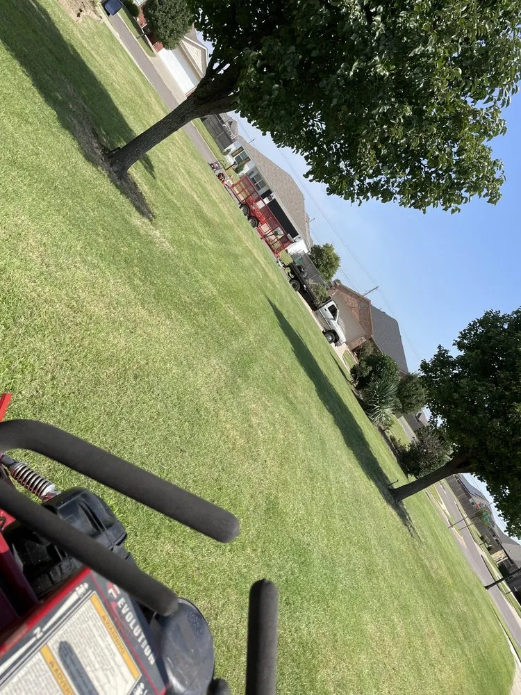 Custom lawn mowing service near you across Oklahoma City, OK - Chavez Lawn & Fence