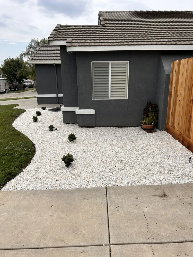 Expert landscape design in Modesto, CA by Chavez Maintenance & Landscaping