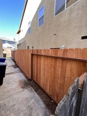 Chavez Maintenance & Landscaping Logo