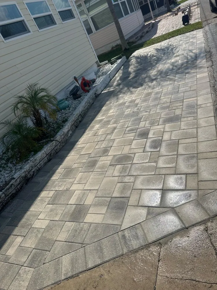 Trusted residential landscaping experts serving St. Petersburg, FL - Chavez Pavers & Concrete