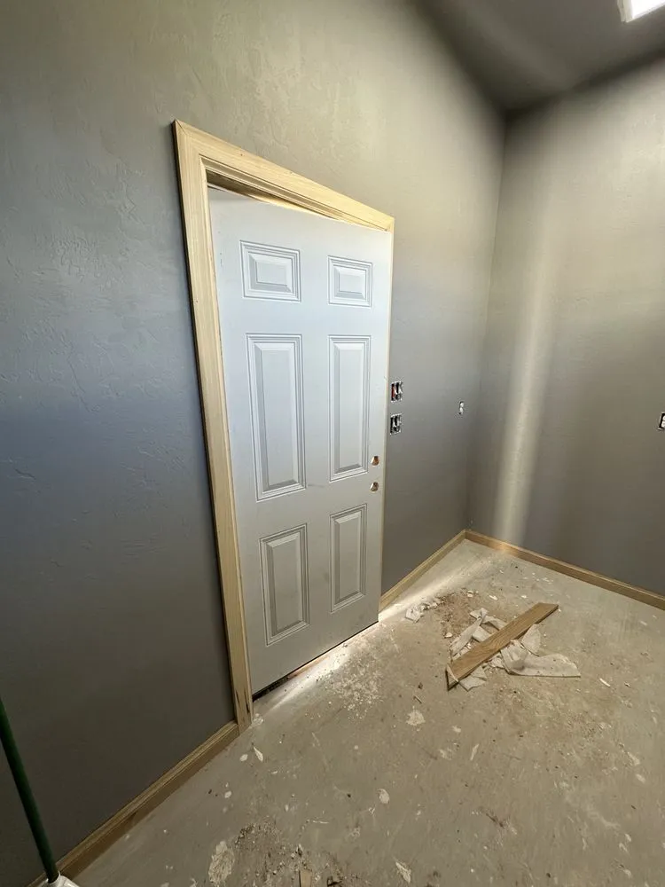 Trusted yard cleanup service in Norman, OK by CHC Handyman Services