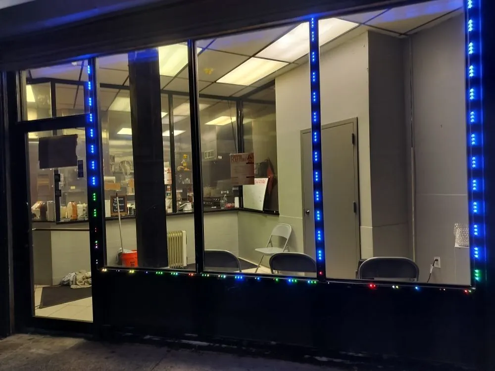 Local landscaping services in Philadelphia, PA by Che Cleaning Service