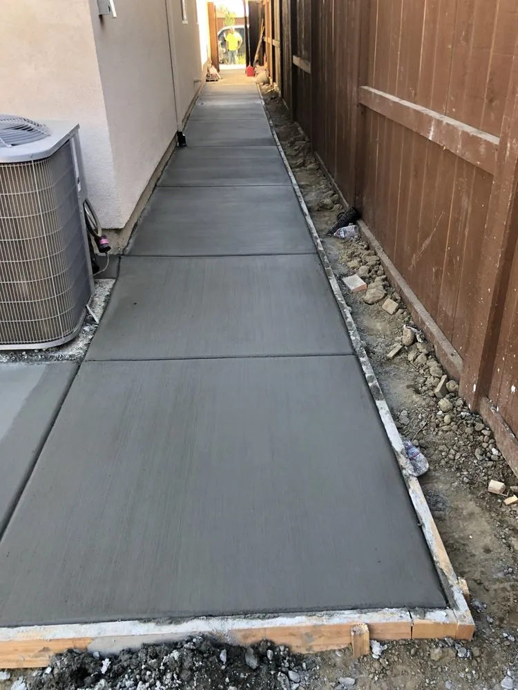 Trusted yard cleanup service with custom design across Woodland, CA - Cheaper Landscapes