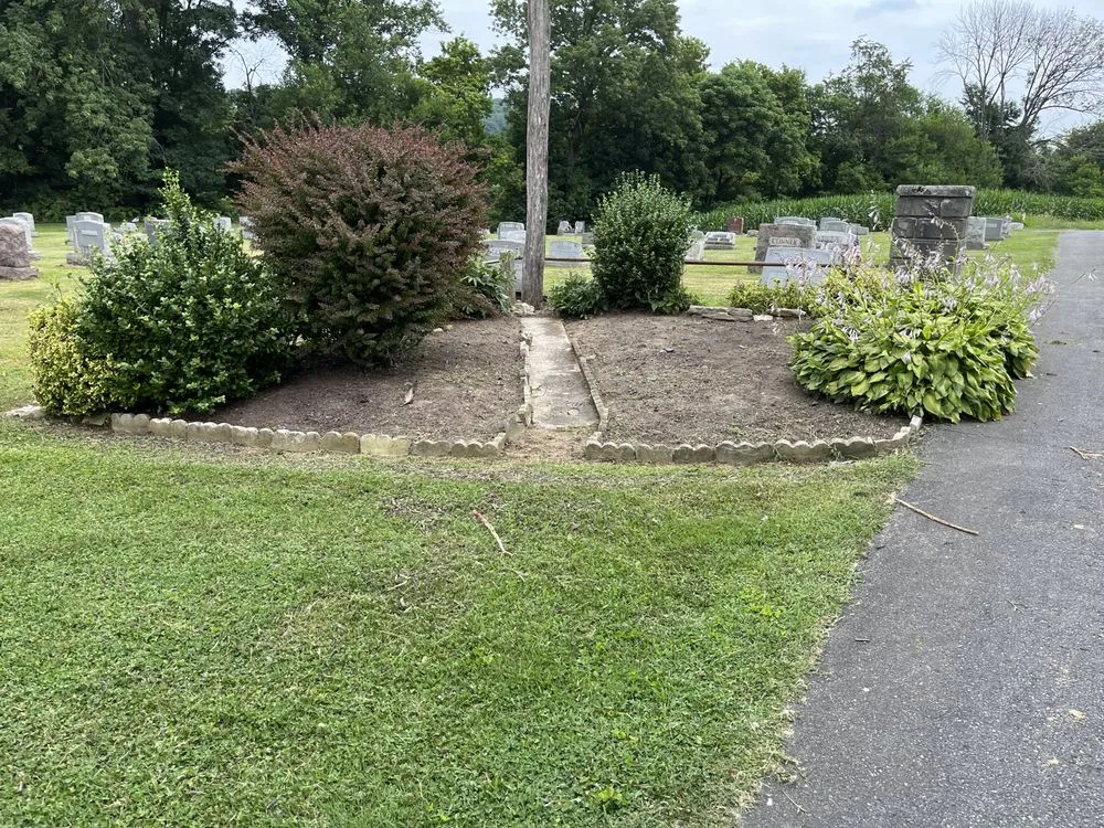 Expert garden landscaping experts serving New Providence, PA - Checkers Landscaping & Lawn Care