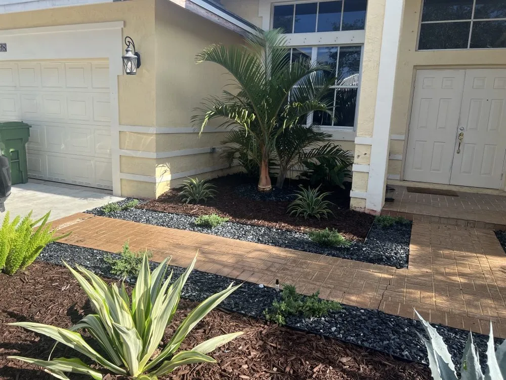 Affordable landscaping services experts serving Hollywood, FL - Checkmate Finishings