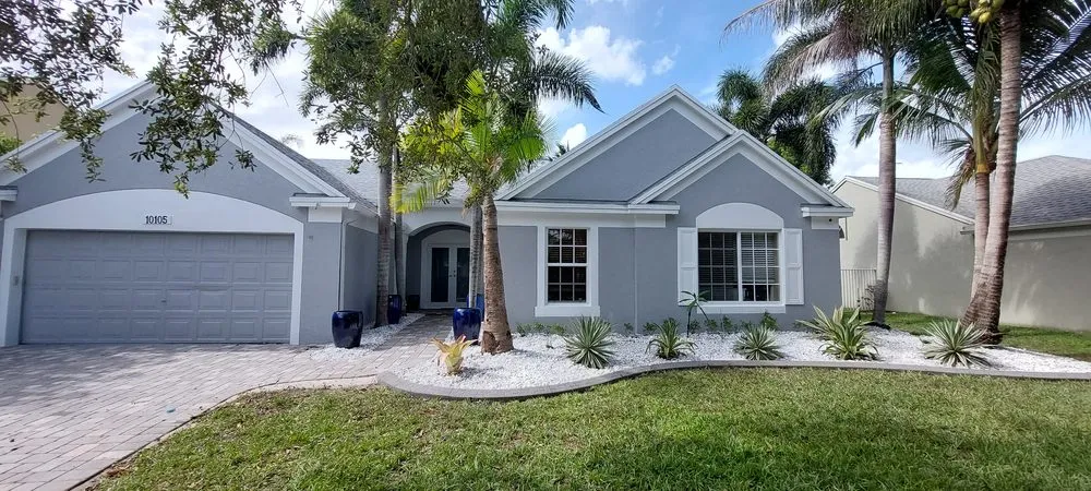 Top-rated landscape design with custom design across Hollywood, FL - Checkmate Finishings