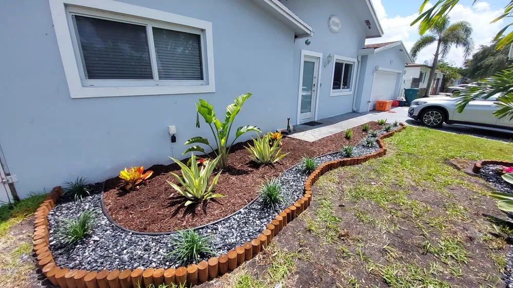 Local landscape design in Hollywood, FL - Checkmate Finishings