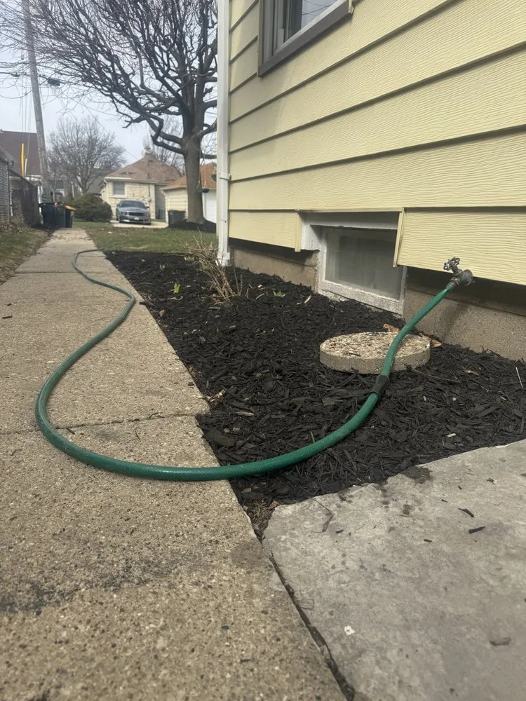 Top-rated landscaping services for beautiful yards across Milwaukee, WI - Cheesehead Landscapes