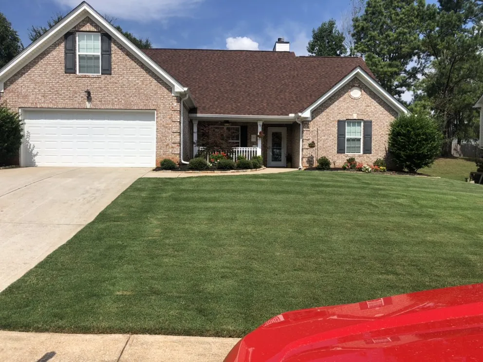 Local outdoor landscaping experts serving Lilburn, GA - ChemPro Lawn Care