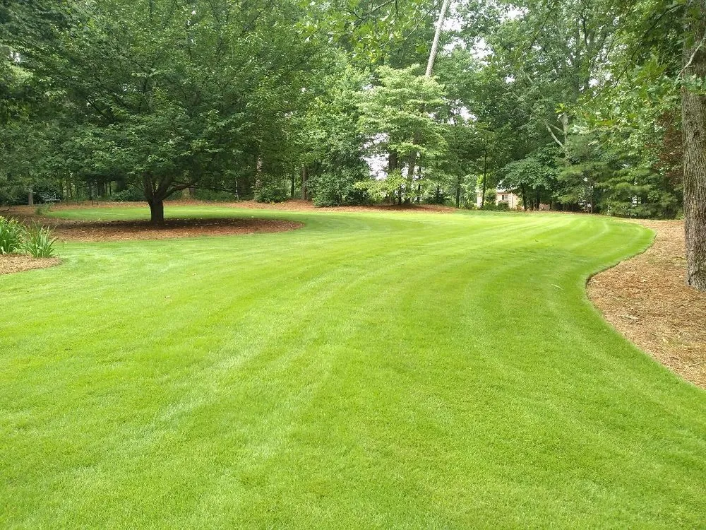 Local garden landscaping in Woodstock, GA by Cherokee Landscapers