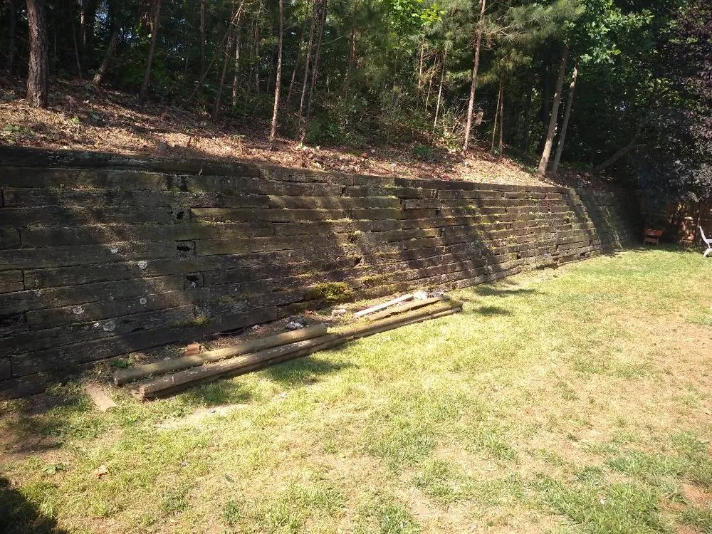 Custom residential landscaping in Woodstock, GA by Cherokee Landscapers