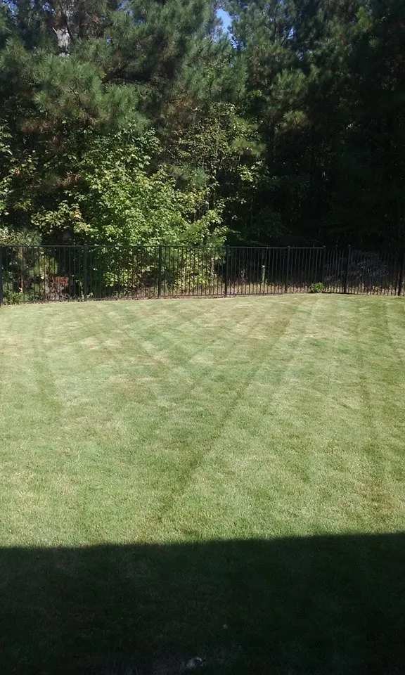 Reliable yard maintenance experts serving Woodstock, GA - Cherokee Landscapers
