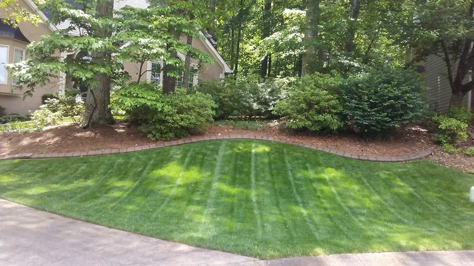 Expert garden landscaping in Woodstock, GA by Cherokee Landscapers