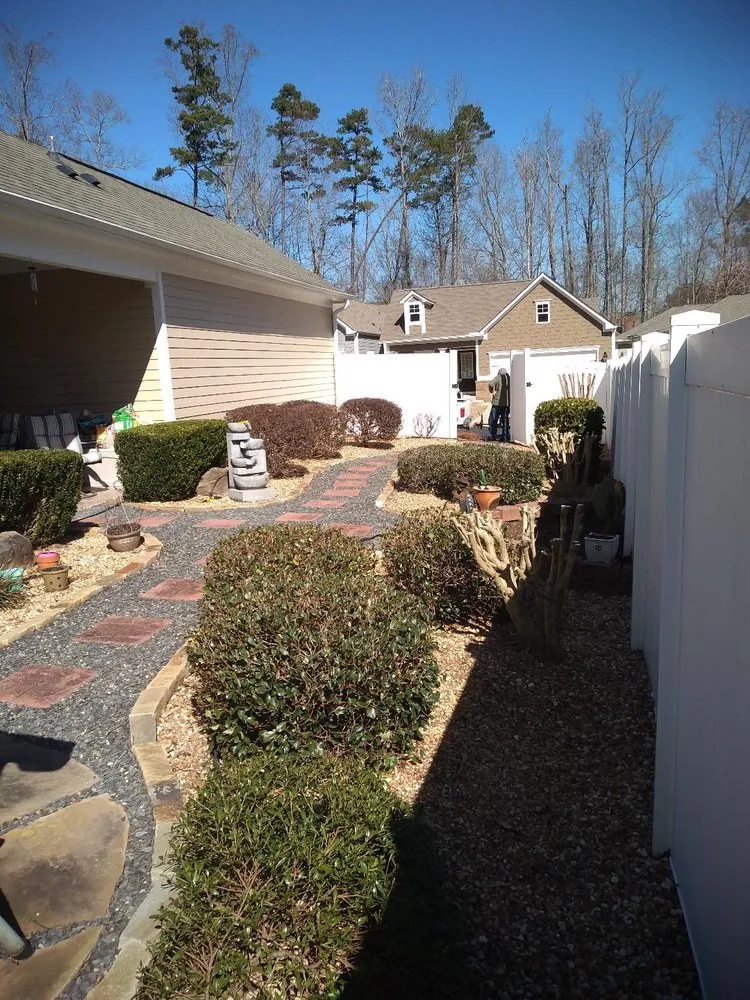 Top-rated residential landscaping in Woodstock, GA - Cherokee Landscapers