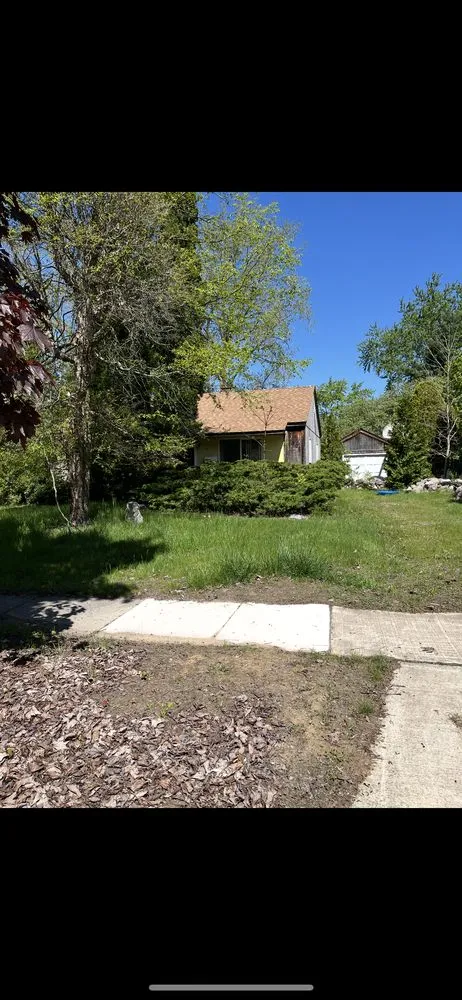 Custom garden landscaping for residential properties across Midland, MI - Cherry Lawn Care