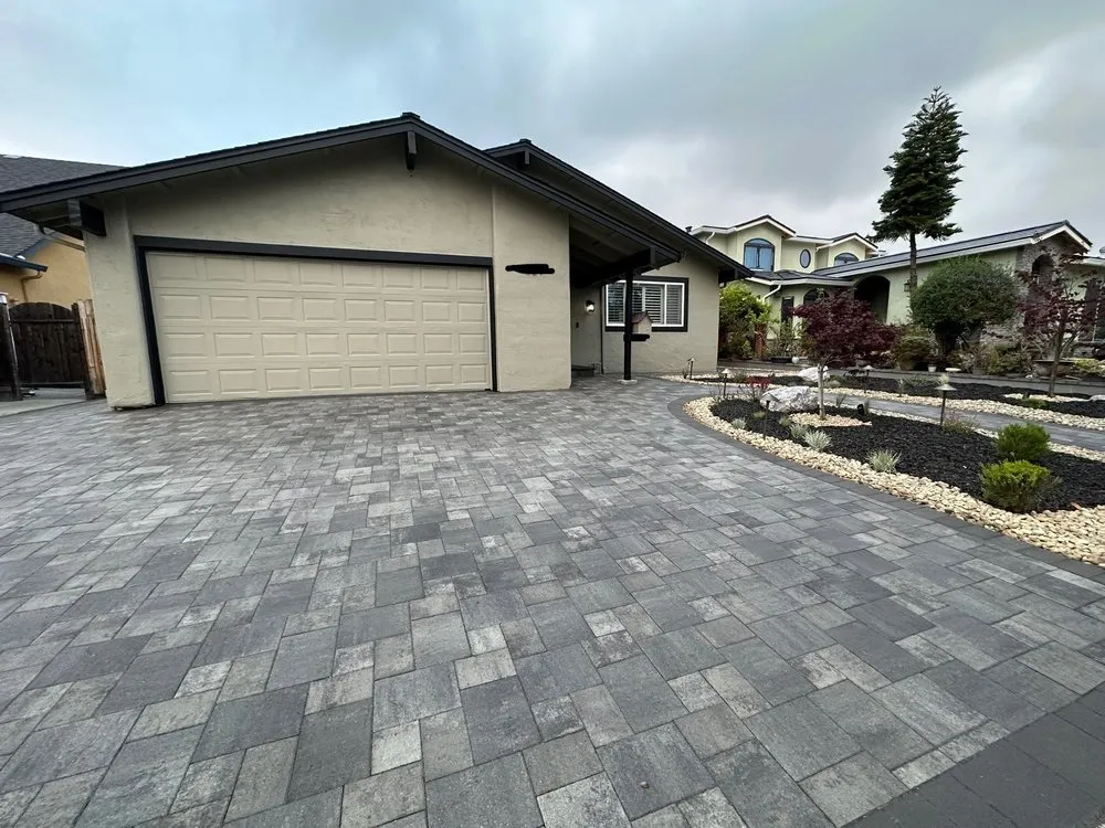 Professional lawn mowing service in Santa Clara, CA - Cherrywood Landscaping