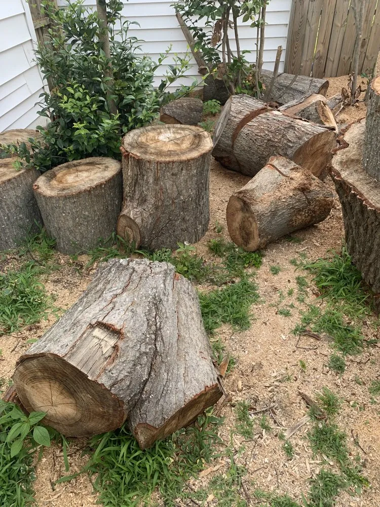 Top-rated yard maintenance for residential properties in Yorktown, VA by Chesbay Landscaping