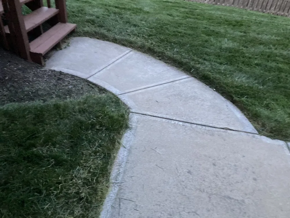 Custom yard cleanup service for residential properties across Omaha, NE - Chesire Mow And Snow