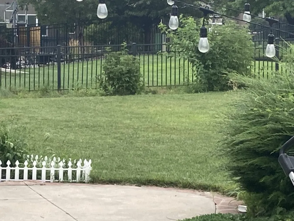 Local residential landscaping in Omaha, NE by Chesire Mow And Snow