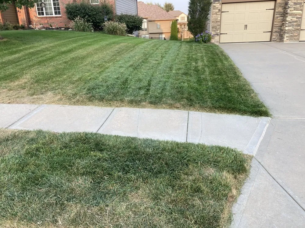 Top-rated yard maintenance near you in Omaha, NE by Chesire Mow And Snow