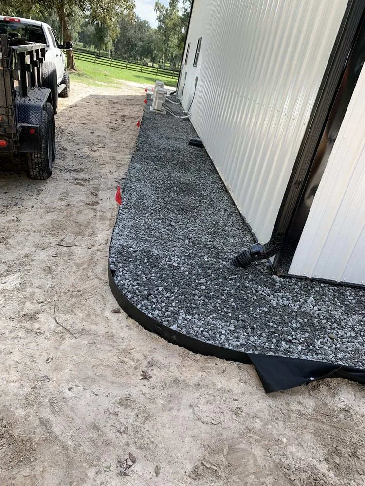 Custom yard cleanup service in Lady Lake, FL - Chessari Sod Services And Landscape