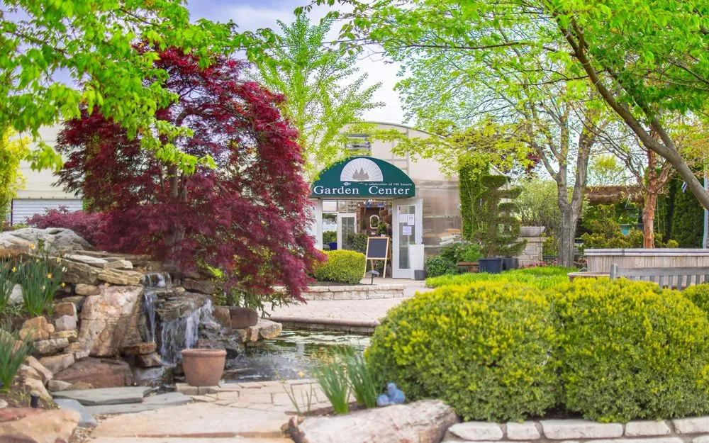 Professional garden landscaping in Chesterfield, MO by Chesterfield Valley Nursery