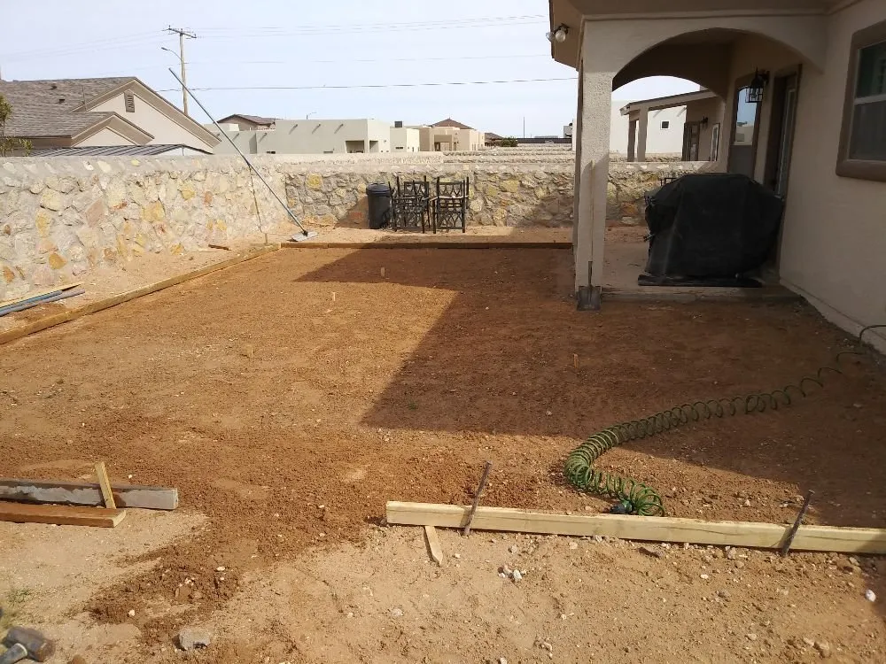 Reliable landscaping services experts serving Canutillo, TX - Cheve Bañuelos Landscaping