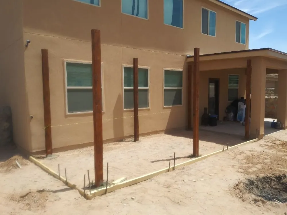 Custom landscaping services for homes across Canutillo, TX - Cheve Bañuelos Landscaping