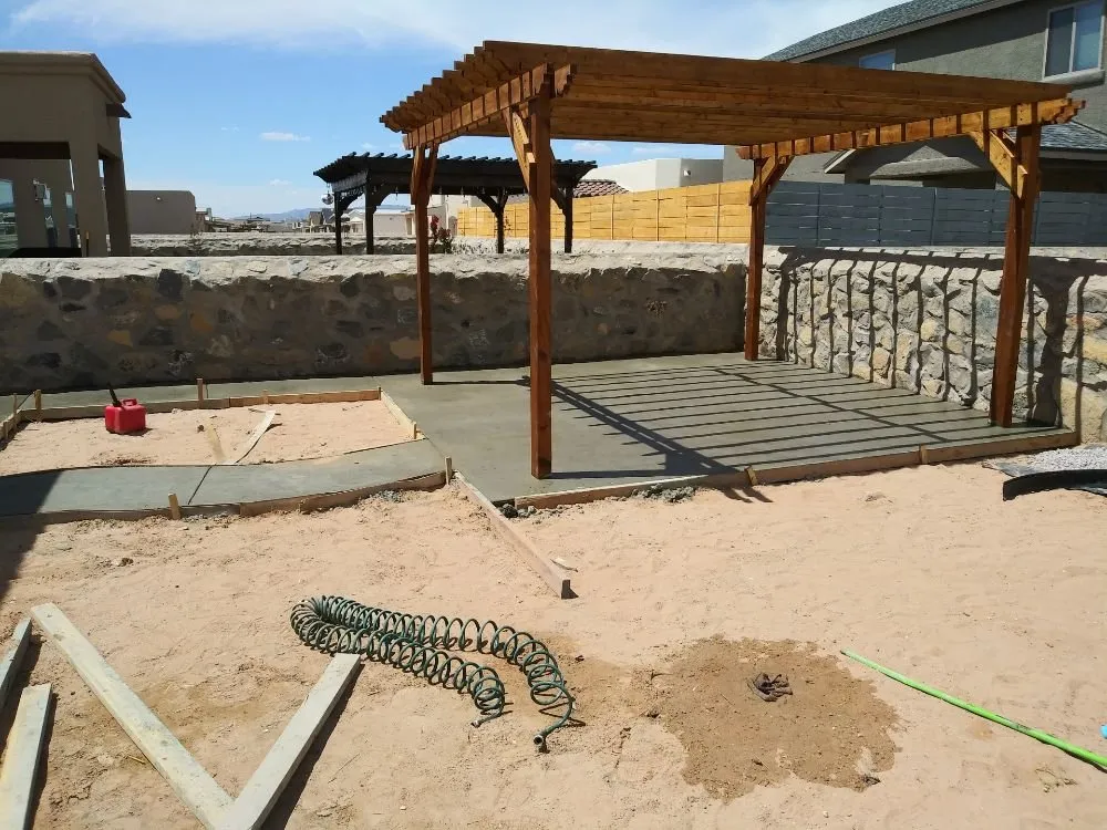 Local lawn care service for residential properties across Canutillo, TX - Cheve Bañuelos Landscaping