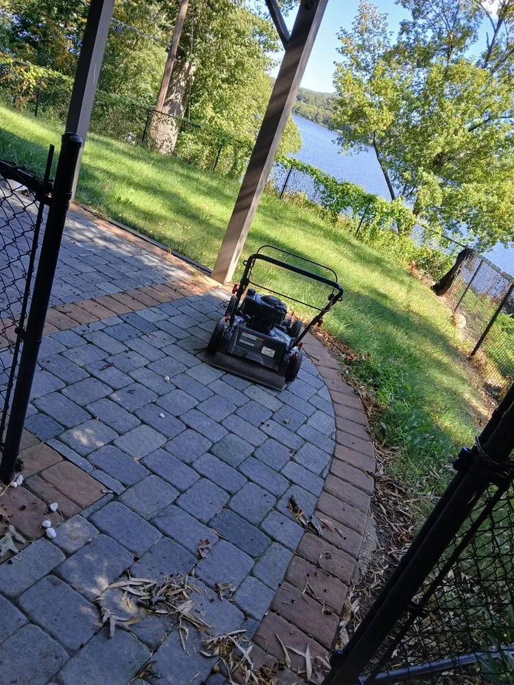 Top-rated outdoor landscaping experts serving Lafayette, NJ - Cheyo Landscaping