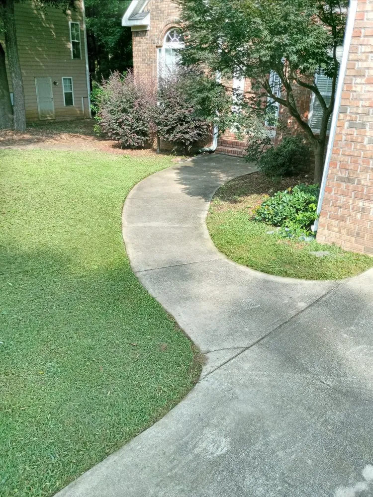 Professional landscape design for homes in Macon, GA by CHI - MAN Lawn Services