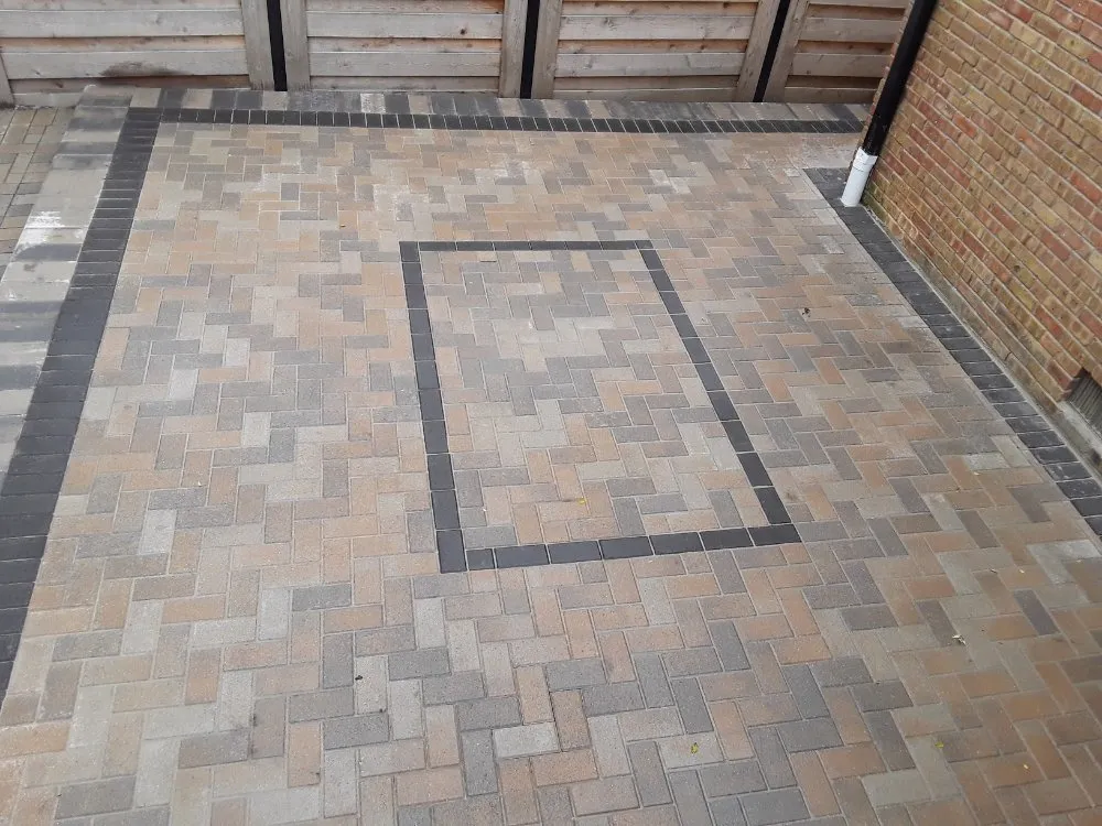 Top-rated lawn care service for outdoor upgrades across Glendale Heights, IL - Chicago Hardscape