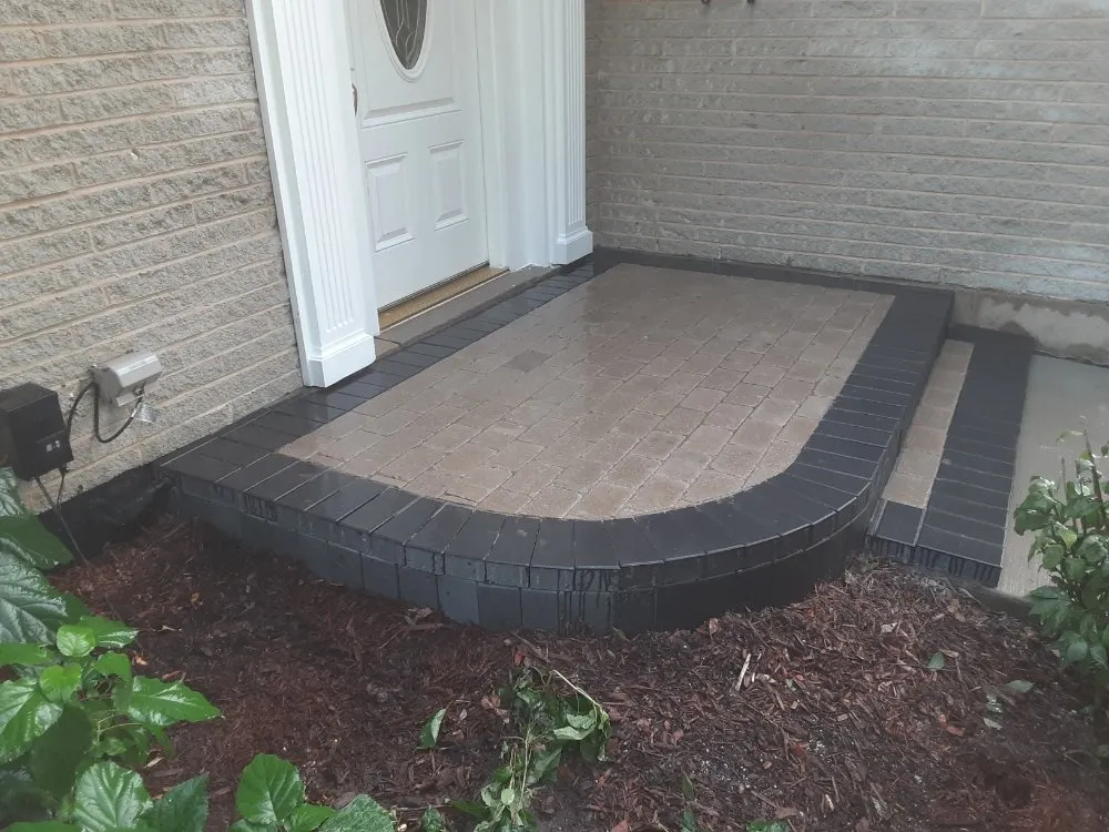 Affordable landscape installation for beautiful yards in Glendale Heights, IL by Chicago Hardscape