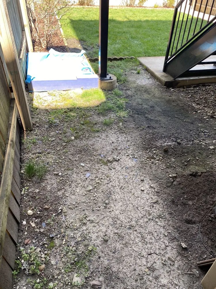 Professional lawn mowing service in Chicago, IL by Chicago Landscaping