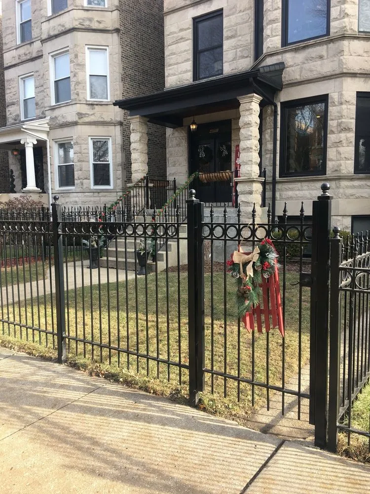 Trusted lawn care service experts serving Chicago, IL - Chicago Landscaping