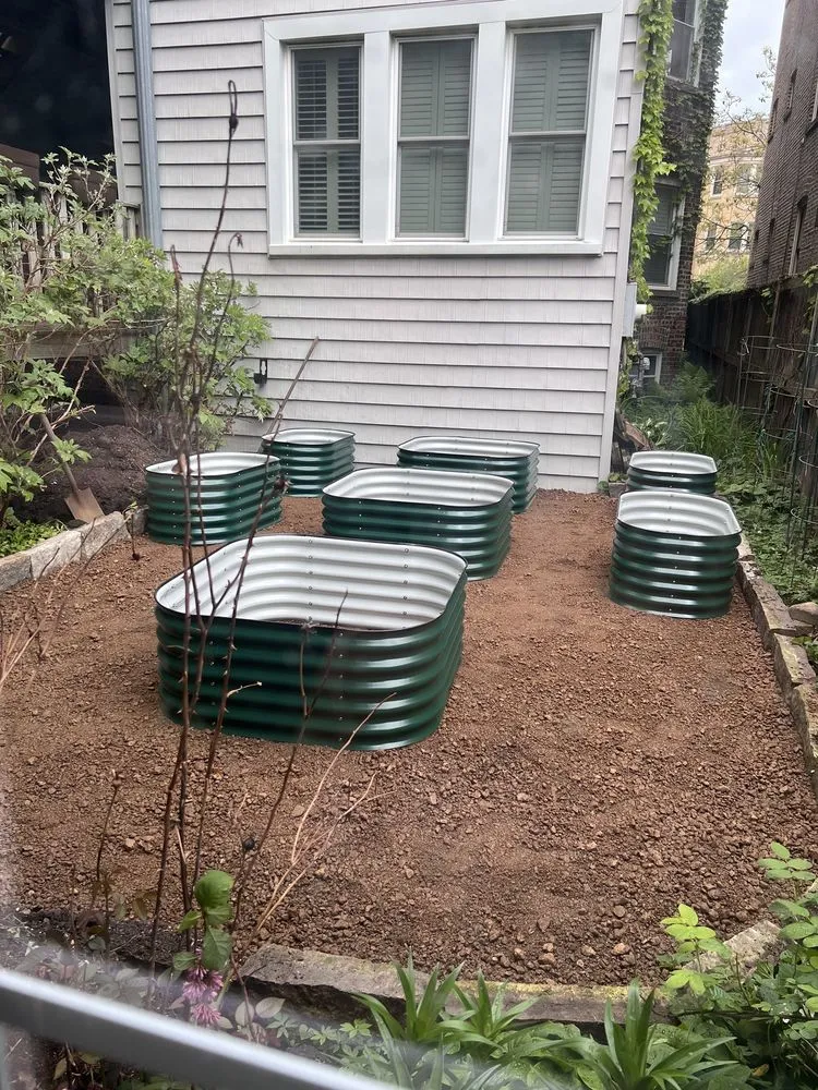 Professional yard maintenance experts serving Chicago, IL - Chicagoland Materials