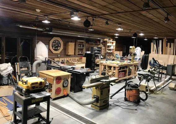 Chicago’s Best Contractors Logo