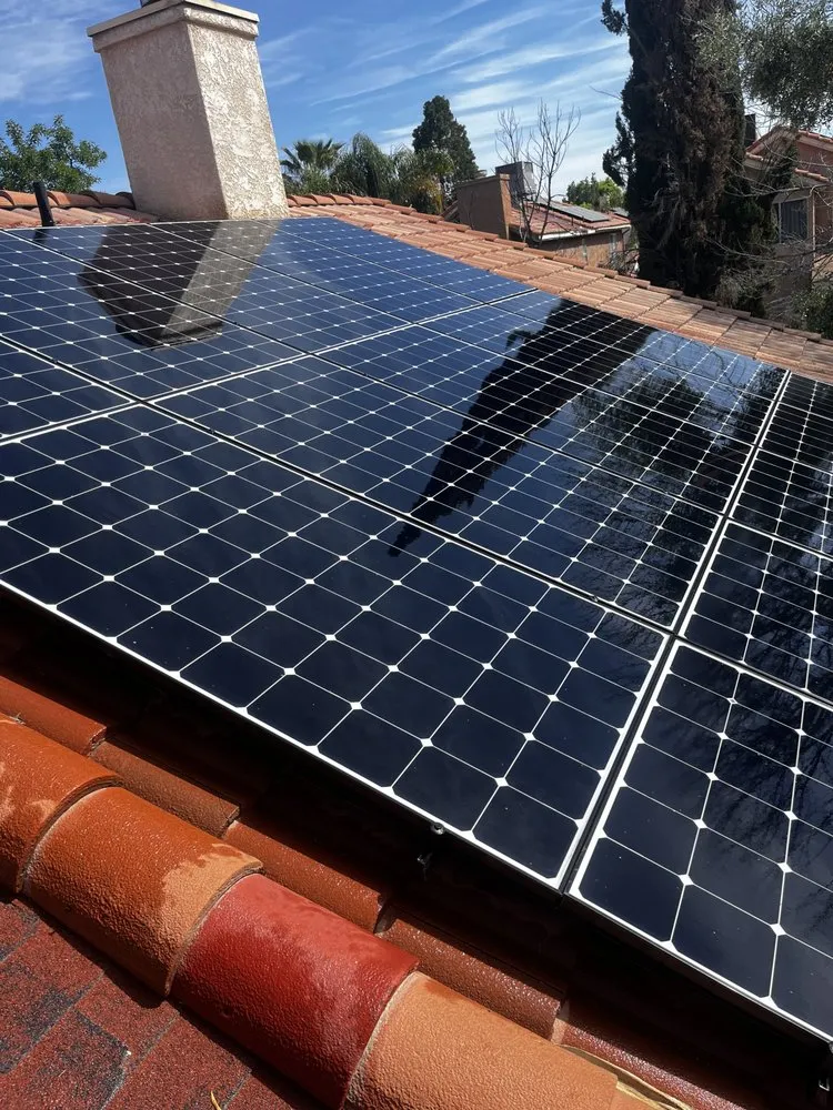 Trusted landscaping services experts serving Bakersfield, CA - Chicos Handyman Service