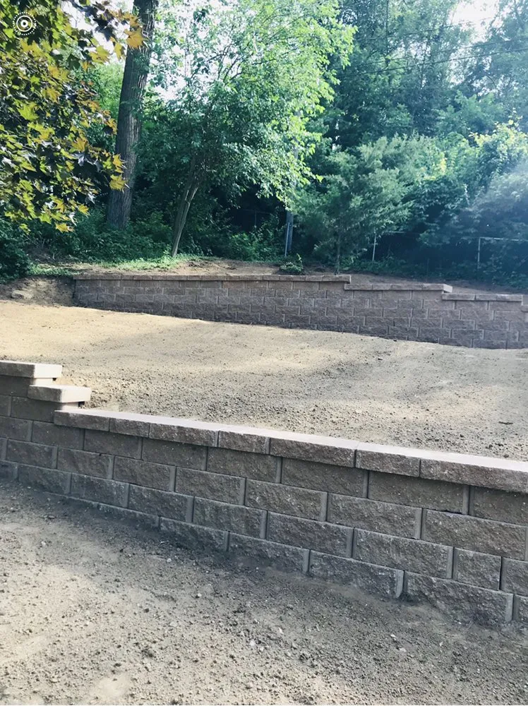 Reliable landscape design experts serving Omaha, NE - Chico's Hauling & Landscaping