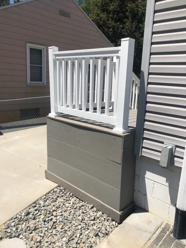 Professional lawn care service experts serving Omaha, NE - Chico's Hauling & Landscaping